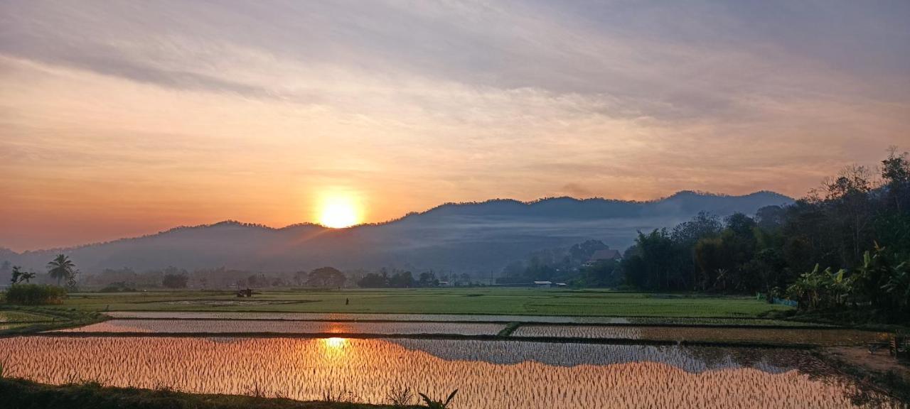 Kaewma Farmstay Khuang Kom Exterior foto